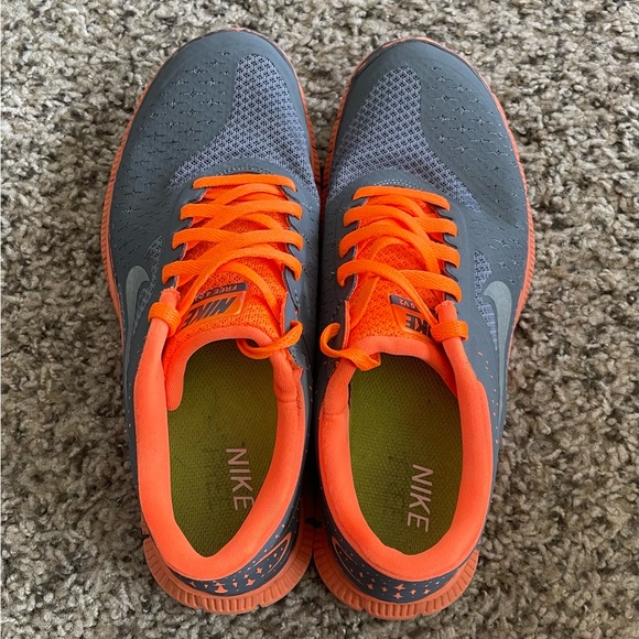 Nike Free 4.0 V2 Running Shoes Women’s Size 7.5 - Picture 6 of 9